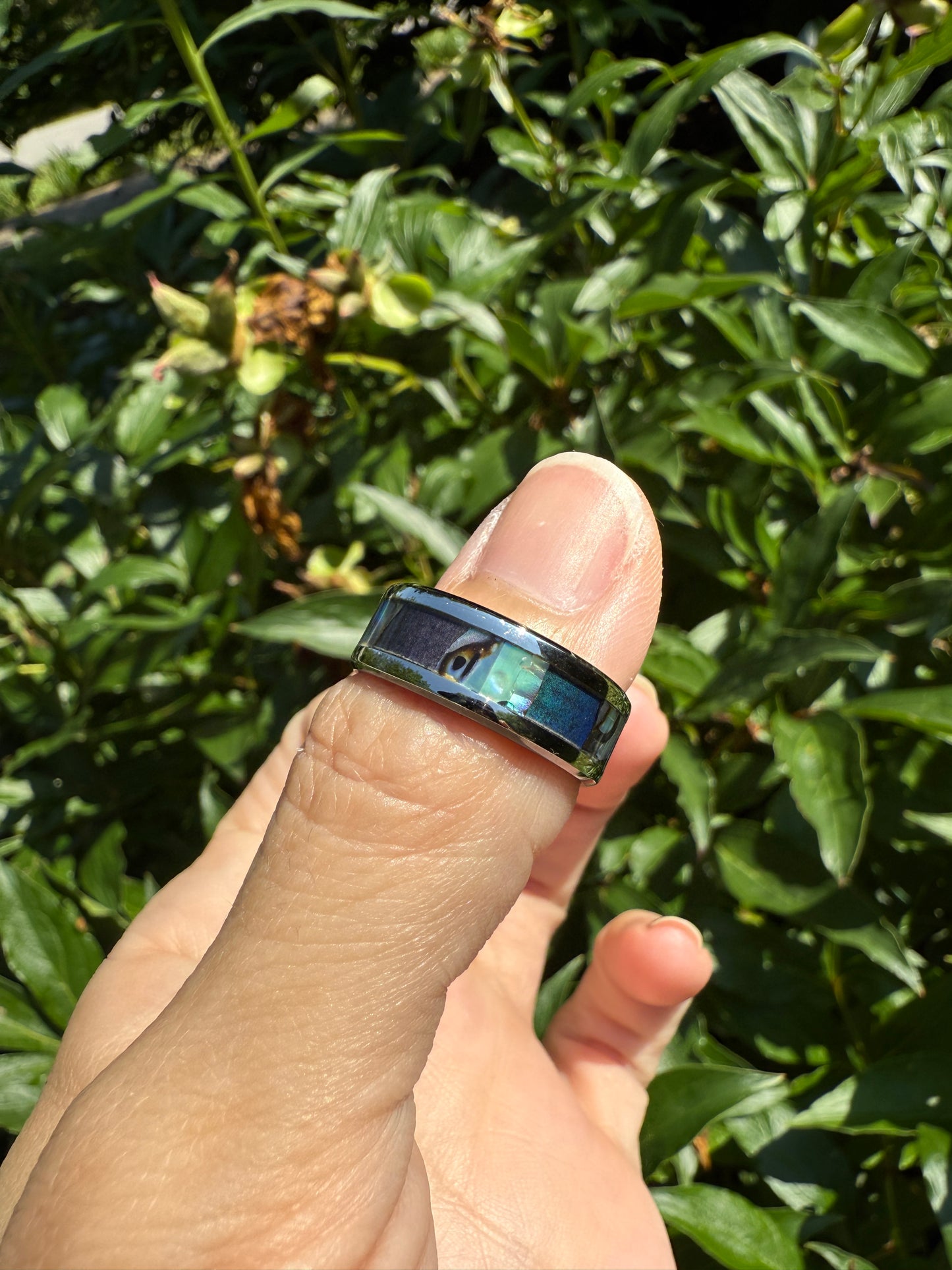 Abalone Mood Ring – Size 9 Stainless Steel Band – Color-Changing Shell Inlay